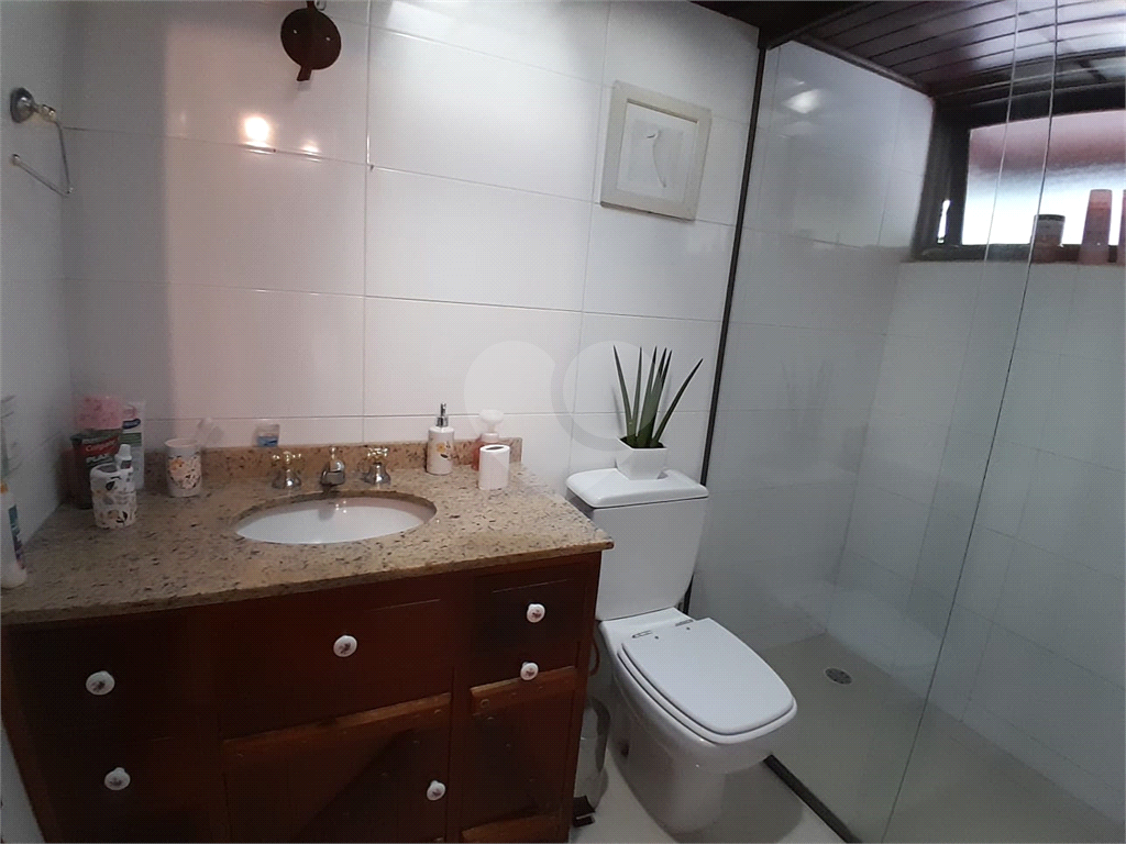 Sobrado à venda com 3 quartos, 250m² - Foto 30