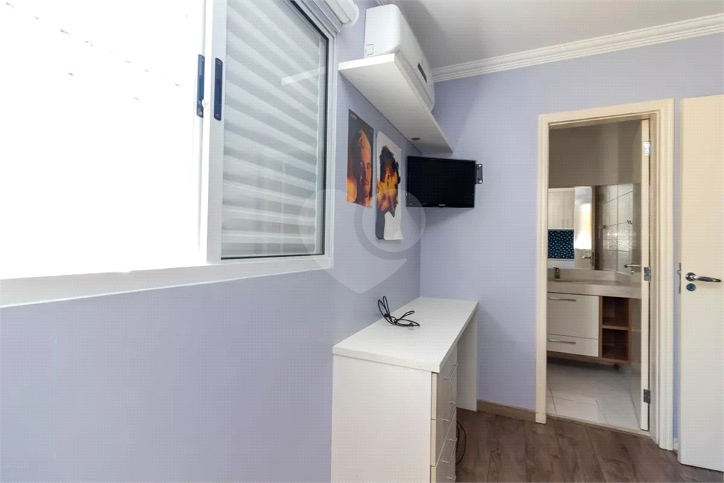 SOBRADO em ÁGUA FRIA