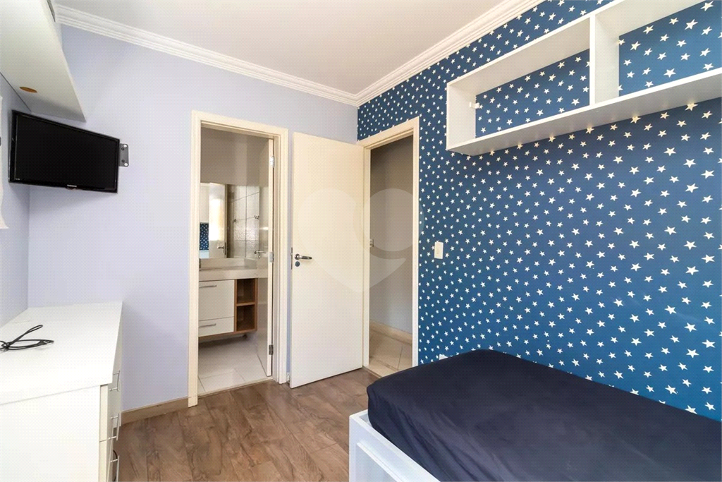 SOBRADO em ÁGUA FRIA