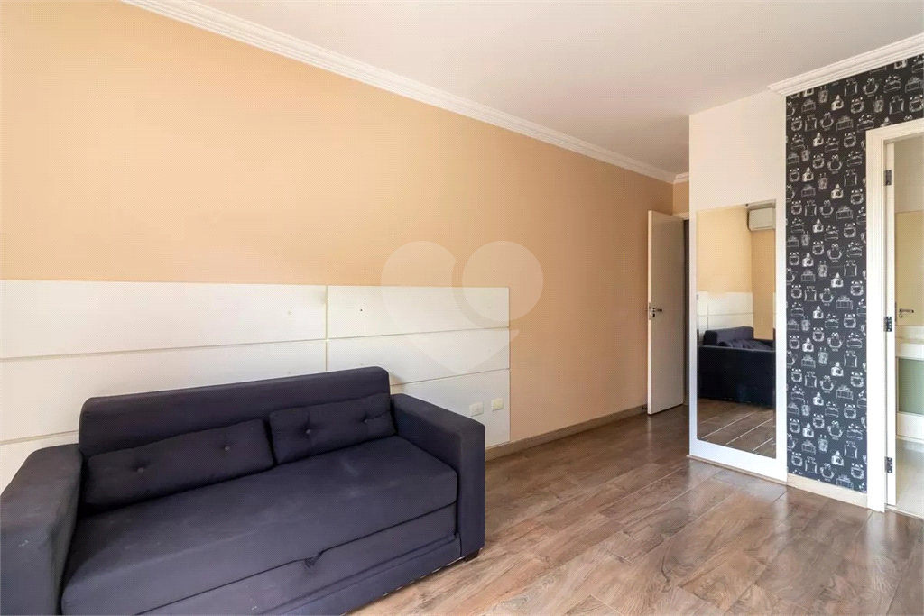 SOBRADO em ÁGUA FRIA