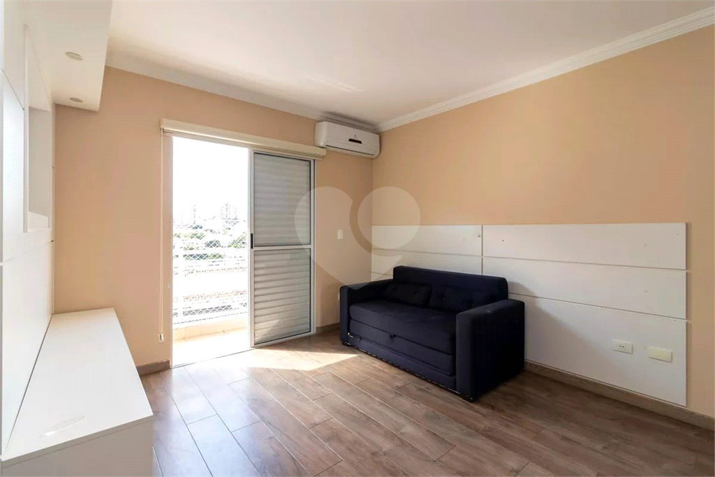 SOBRADO em ÁGUA FRIA