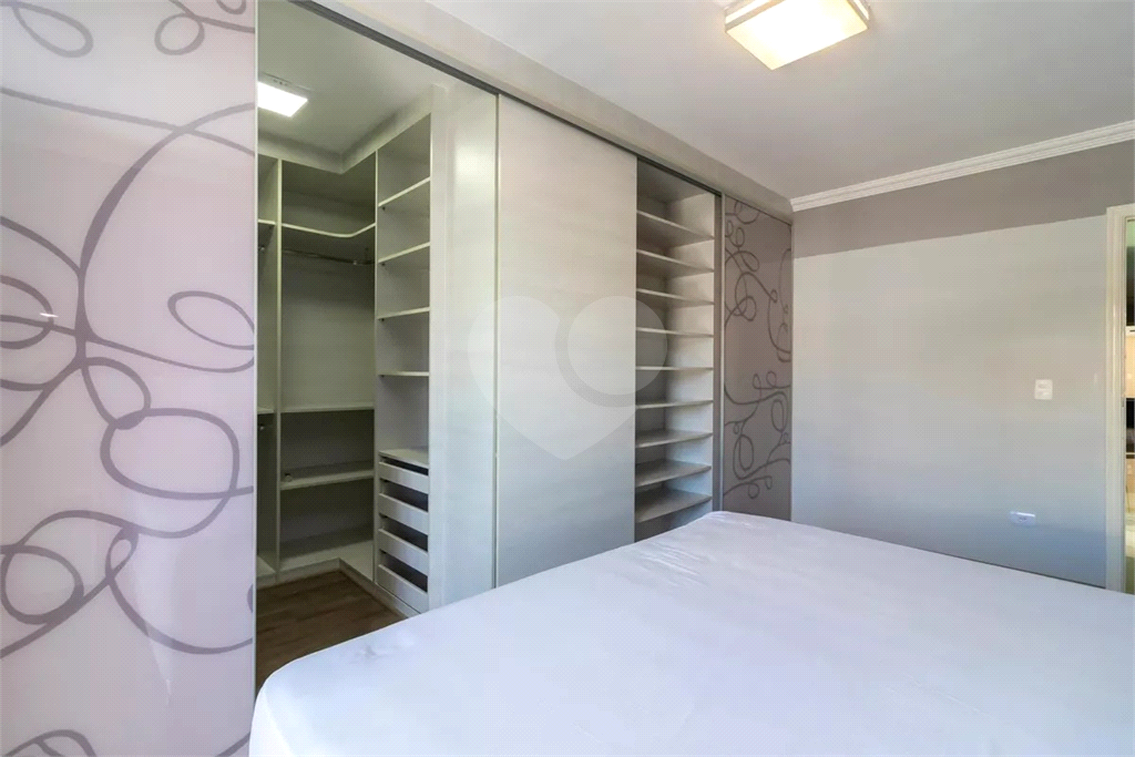 SOBRADO em ÁGUA FRIA