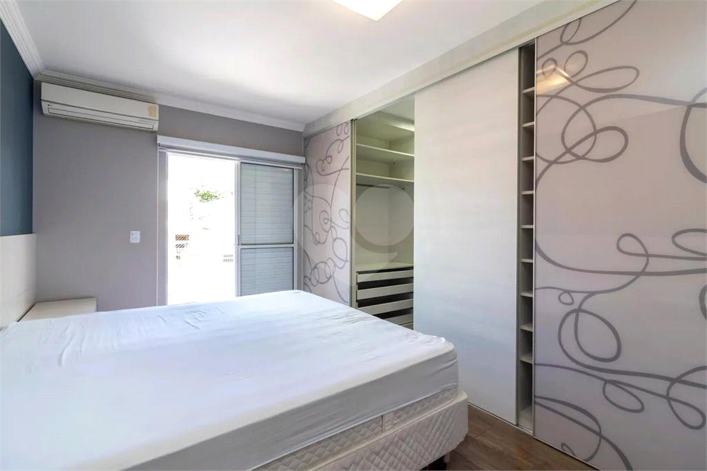 SOBRADO em ÁGUA FRIA