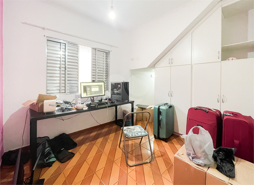 Casa - Sobrado - Vila Prudente - 3 Suítes / Quartos - Escritório - 1 Vaga - Venda / Compra