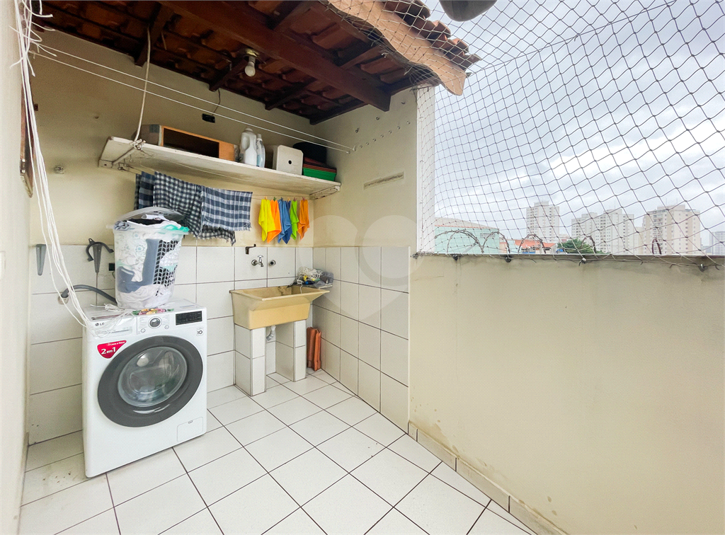 Casa - Sobrado - Vila Prudente - 3 Suítes / Quartos - Escritório - 1 Vaga - Venda / Compra
