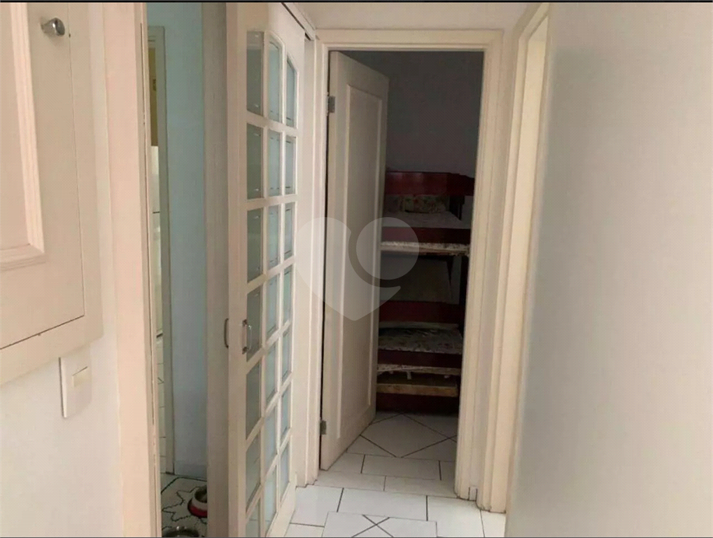 Apartamento à venda no Guarujá Pitangueiras com 3 dormitórios 1 vaga com 171m2.