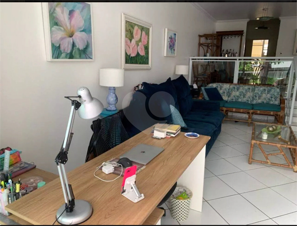 Apartamento à venda no Guarujá Pitangueiras com 3 dormitórios 1 vaga com 171m2.