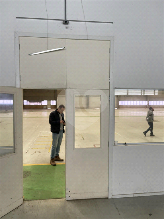 Depósito-Galpão-Armazém para alugar, 2865m² - Foto 11