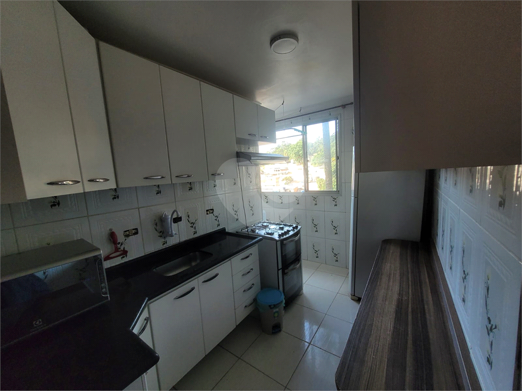 Apartamento à venda com 2 quartos, 48m² - Foto 8