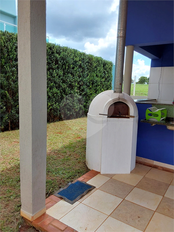 Linda e aconchegante casa em condomínio fechado c infraestrutura, internet, lazer, portaria 24h. 