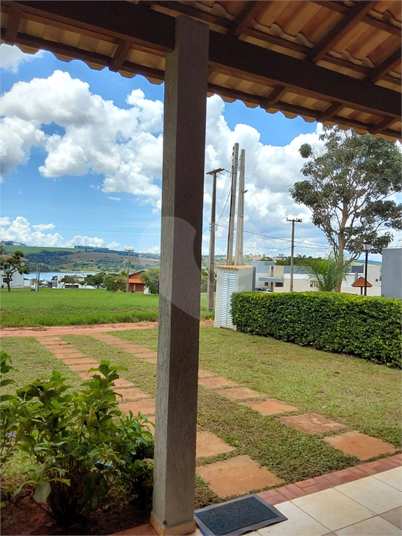 Linda e aconchegante casa em condomínio fechado c infraestrutura, internet, lazer, portaria 24h. 