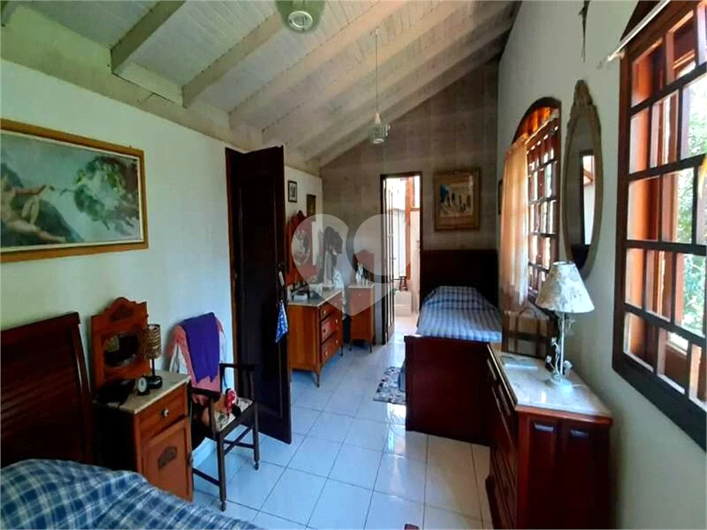 Casa à venda com 5 quartos, 1126m² - Foto 20