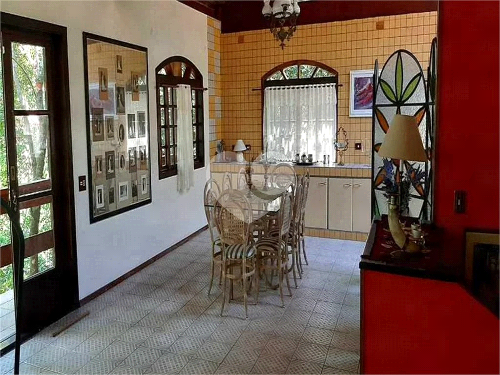 Casa à venda com 5 quartos, 1126m² - Foto 13