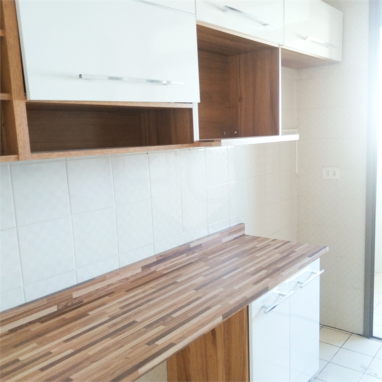 Apartamento à venda com 2 quartos, 63m² - Foto 7