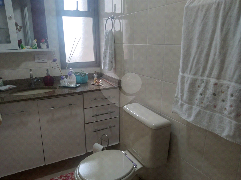 Apartamento à venda com 2 quartos, 63m² - Foto 20