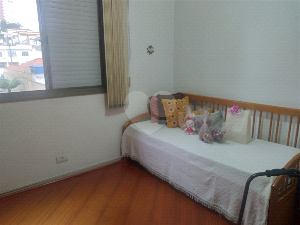 Apartamento à venda com 2 quartos, 63m² - Foto 17