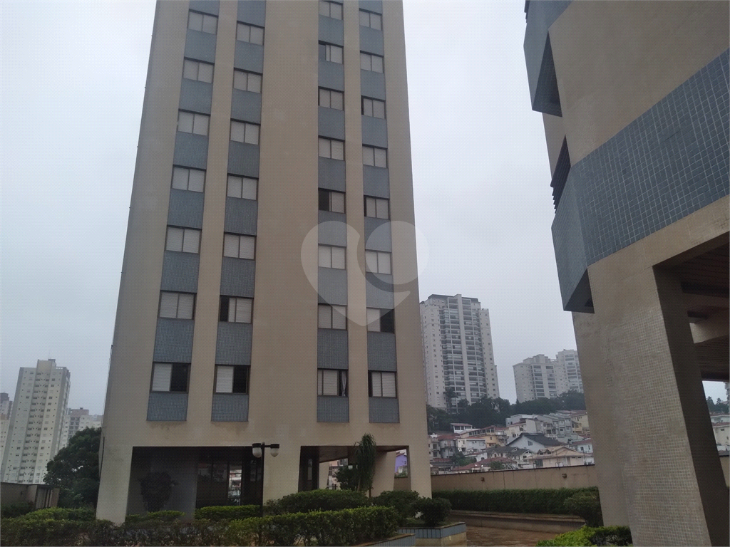 Apartamento à venda com 2 quartos, 63m² - Foto 28