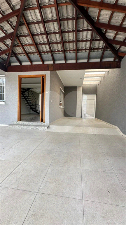 Sobrado à venda com 3 quartos, 336m² - Foto 3