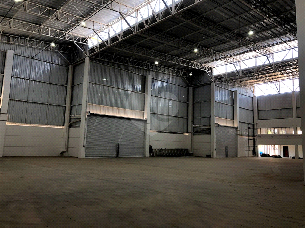 Depósito-Galpão-Armazém à venda, 2430m² - Foto 3