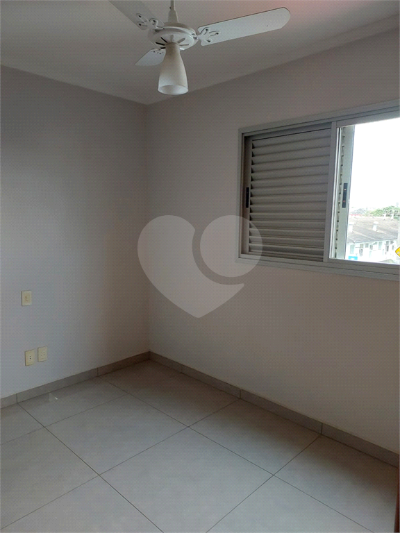 Apartamento à venda com 3 quartos, 77m² - Foto 11