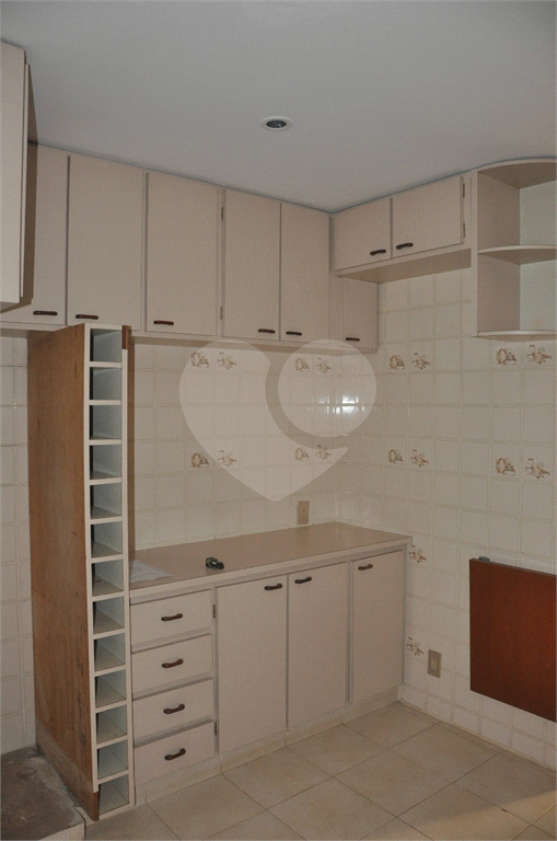 Apartamento à venda e aluguel com 2 quartos, 109m² - Foto 2