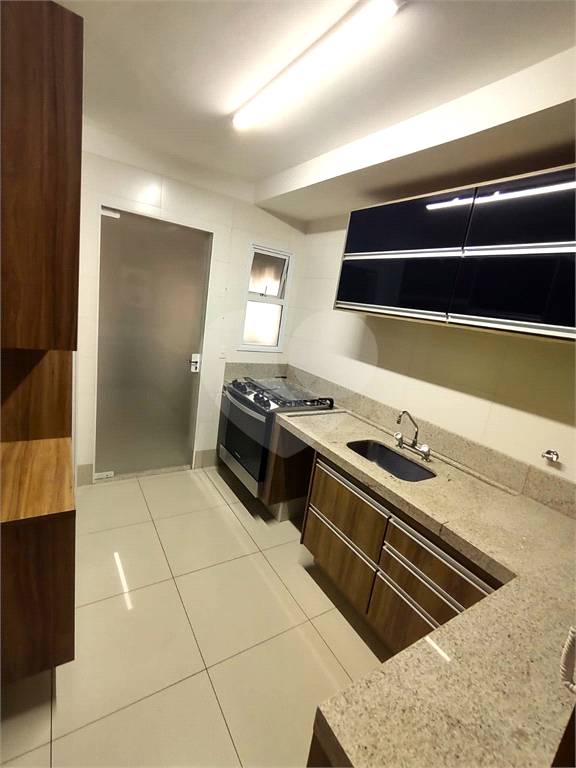 Apartamento à venda com 3 quartos, 112m² - Foto 12