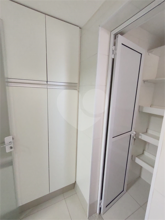 Apartamento à venda com 3 quartos, 112m² - Foto 18