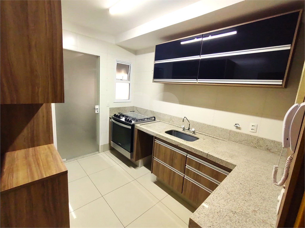 Apartamento à venda com 3 quartos, 112m² - Foto 13