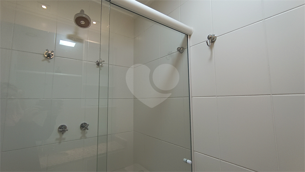 APARTAMENTO em TREMEMBÉ
