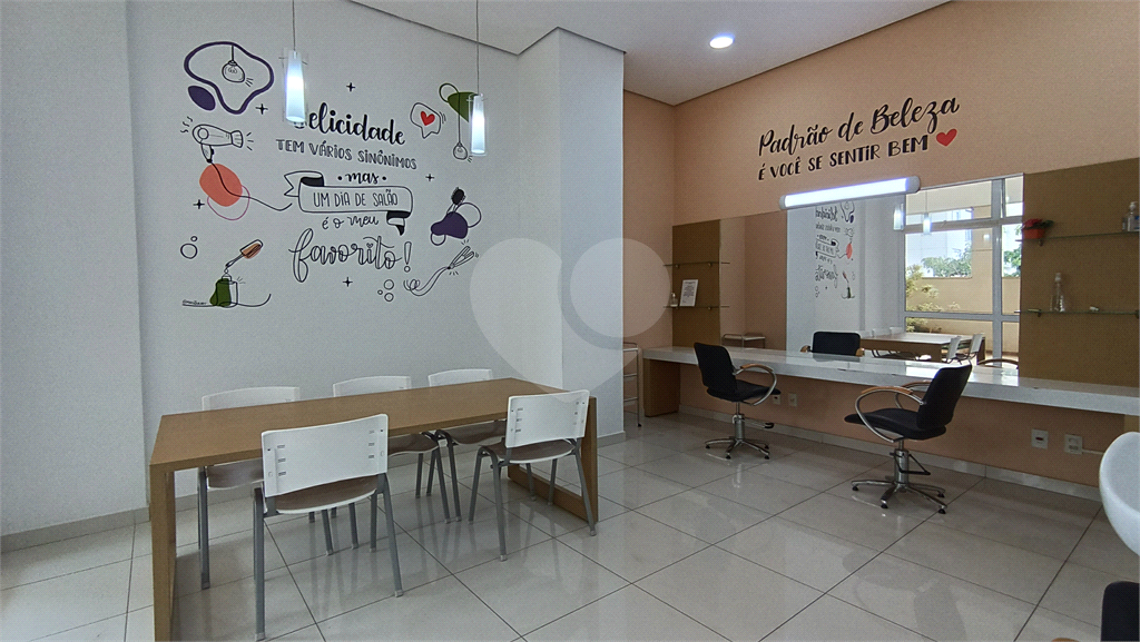 APARTAMENTO em TREMEMBÉ