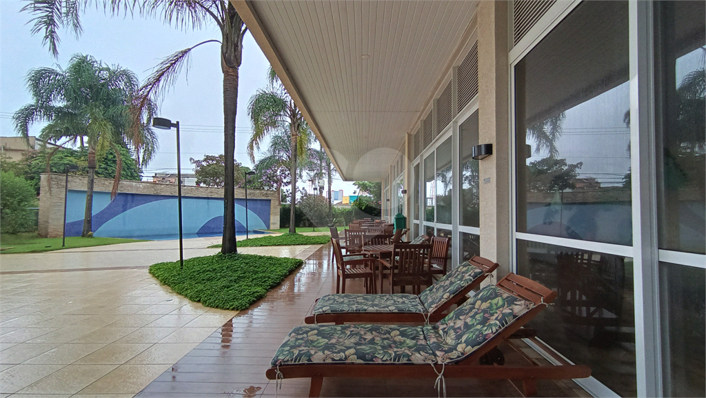 APARTAMENTO em TREMEMBÉ