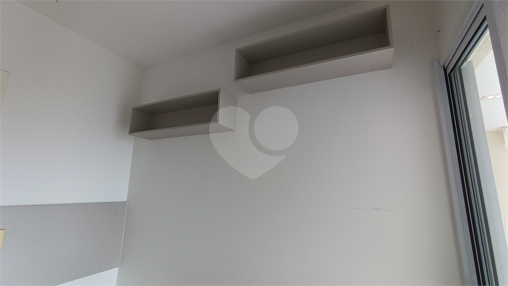 APARTAMENTO em TREMEMBÉ