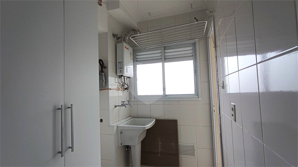 APARTAMENTO em TREMEMBÉ