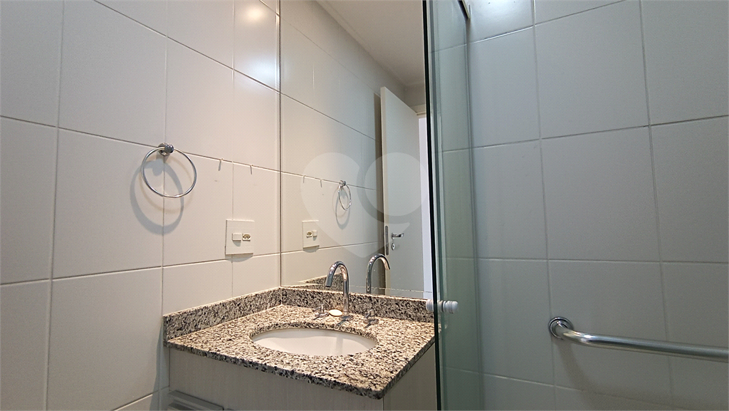 APARTAMENTO em TREMEMBÉ