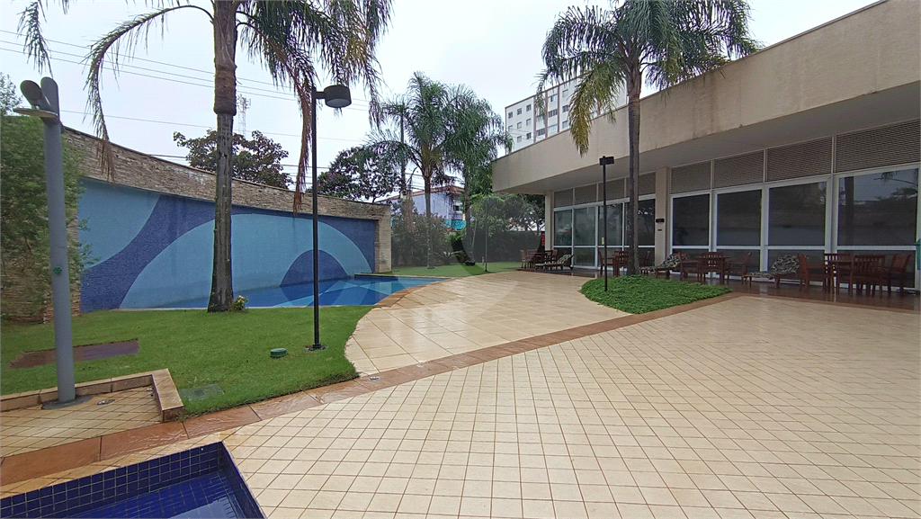 APARTAMENTO em TREMEMBÉ