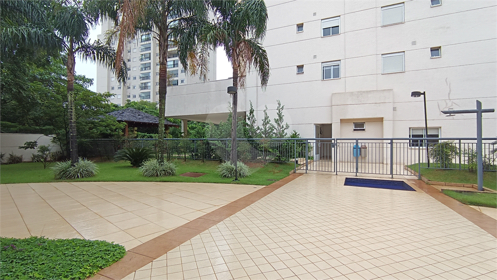 APARTAMENTO em TREMEMBÉ