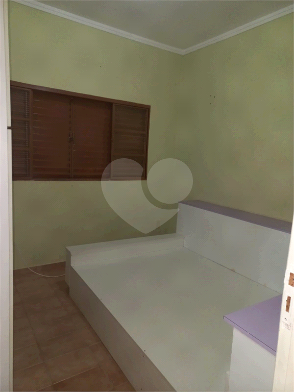 Casa à venda com 2 quartos, 190m² - Foto 10