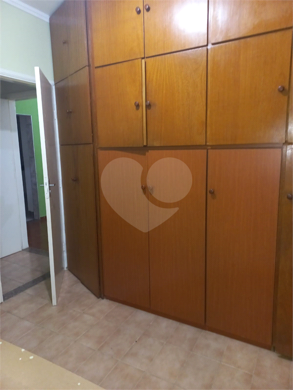 Casa à venda com 2 quartos, 190m² - Foto 8