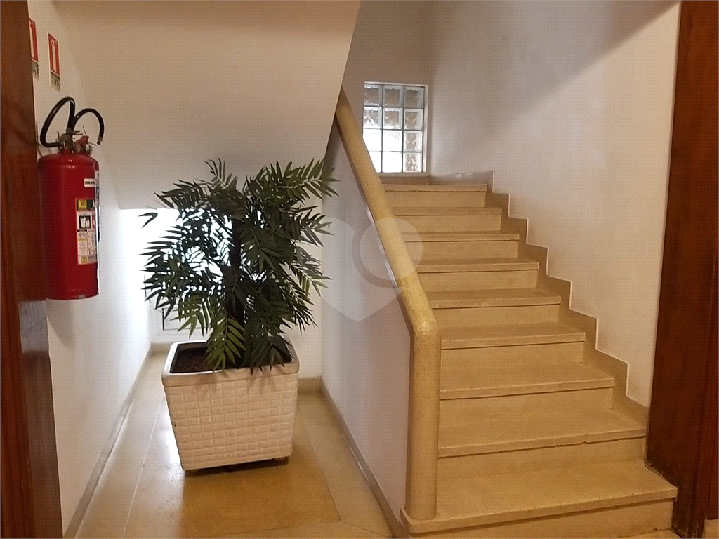 Apartamento a Venda em Higienópolis com 2 quartos