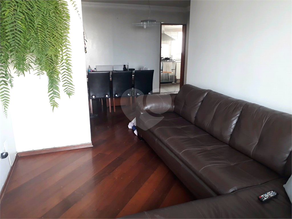 APARTAMENTO em SANTANA