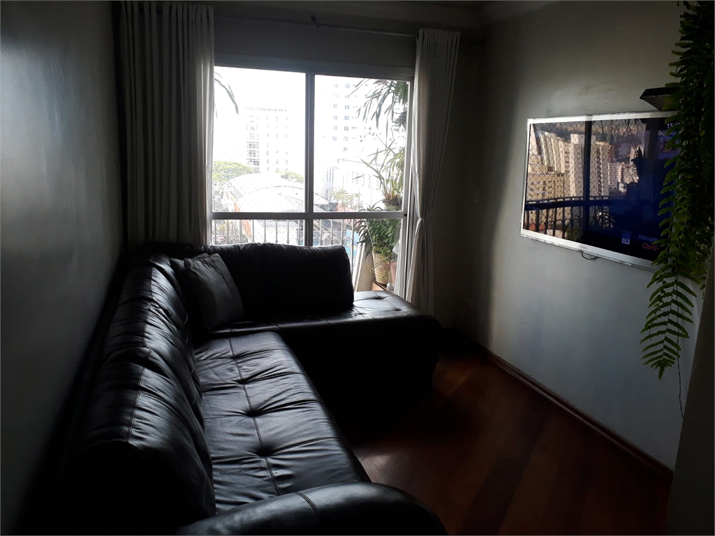 APARTAMENTO em SANTANA