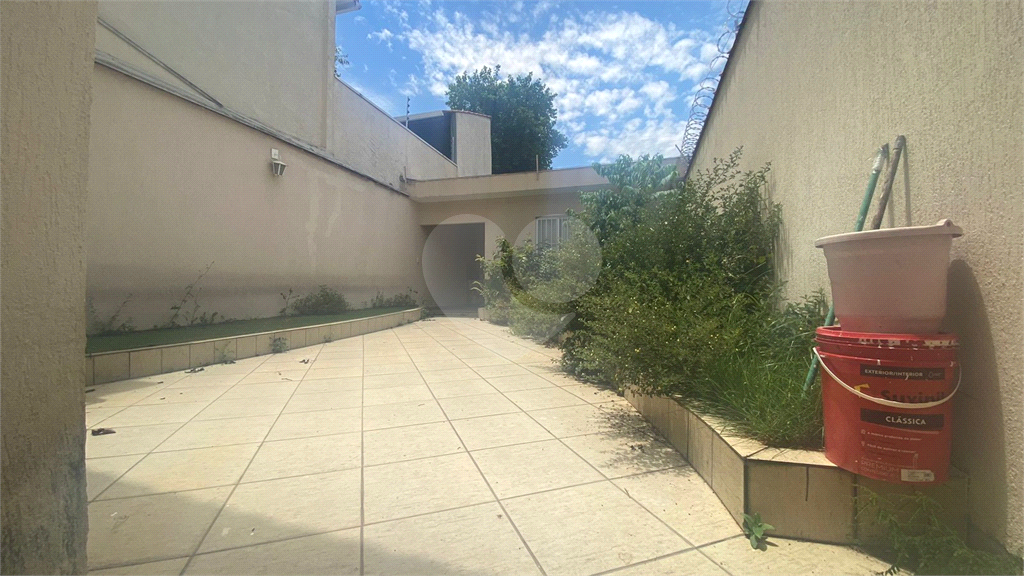 Sobrado para Locação – Jardim São Paulo | R$ 6.500,00 (pacote)