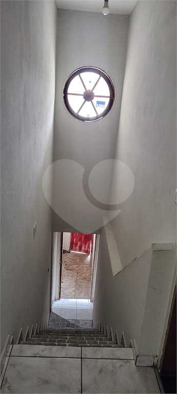 Casa à venda com 2 quartos, 197m² - Foto 3