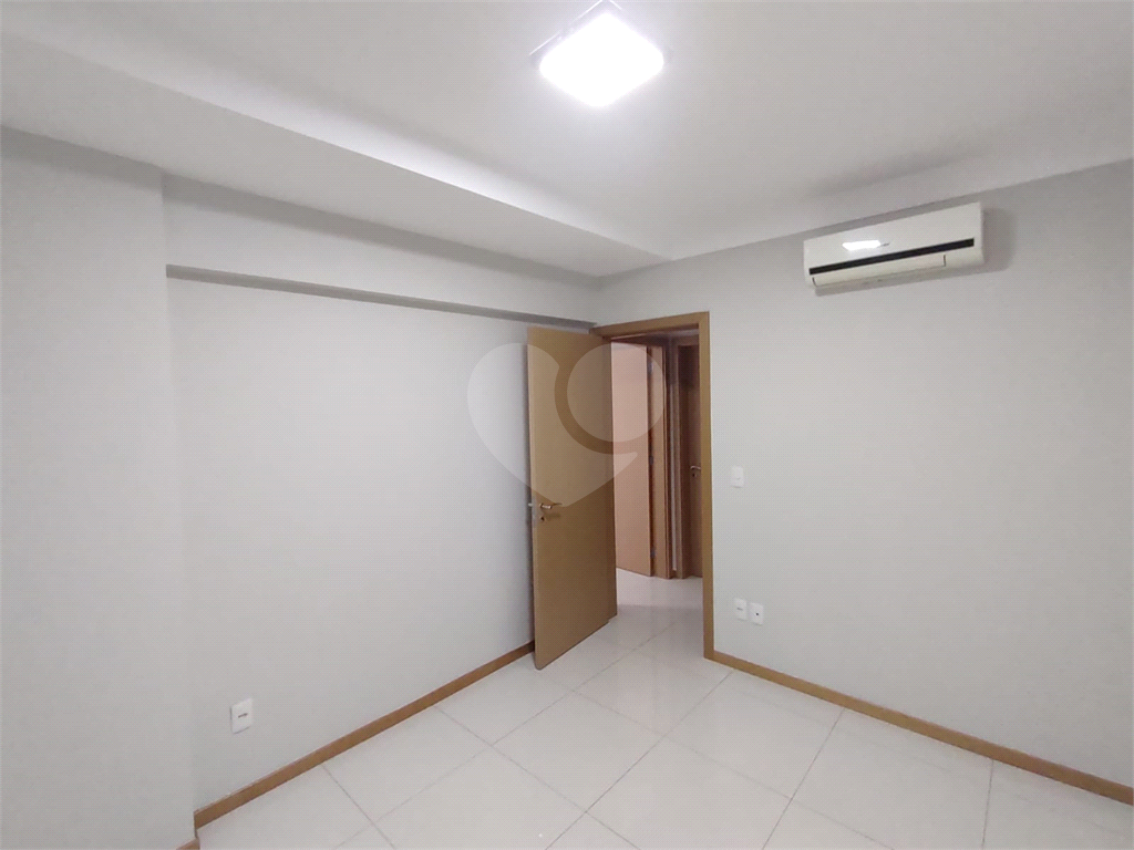 Apartamento à venda com 3 quartos, 112m² - Foto 29