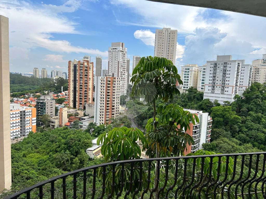 Lindo Apto de alto padrão 