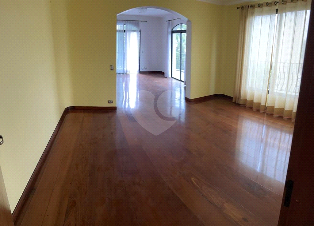 Lindo Apto de alto padrão 