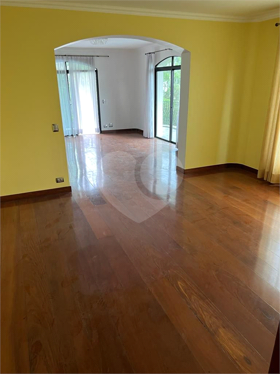 Lindo Apto de alto padrão 