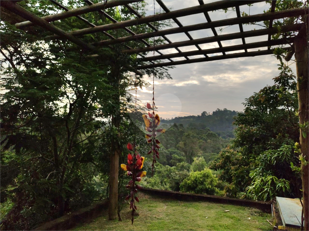 Casa de Condomínio à venda com 4 quartos, 345m² - Foto 12