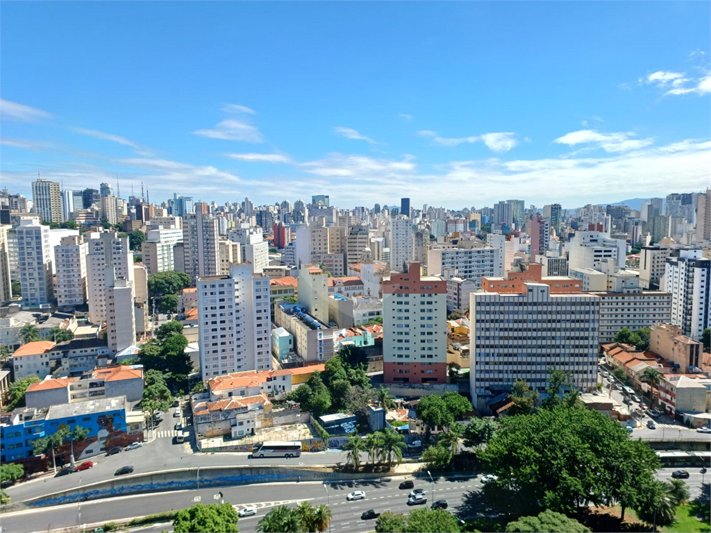 Sala Comercial ao lado da Estação São Joaquim - Avenida da Liberdade - Liber Office