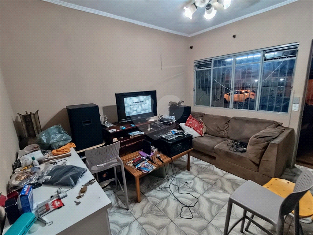 Casa à venda com 3 quartos, 150m² - Foto 10